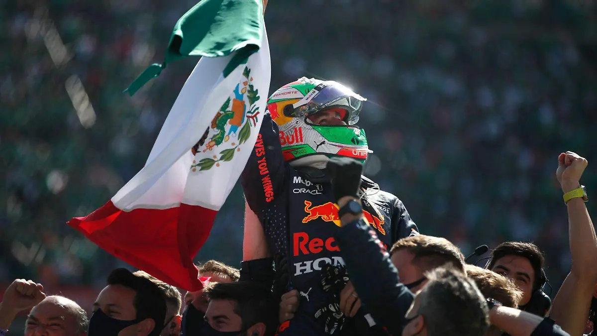 842256_Checo Pérez GP México _web